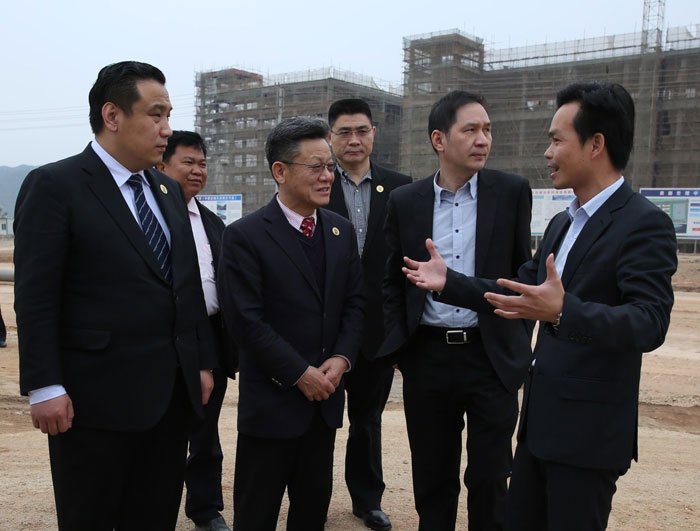 (li��n)�χ�ԭ���ؕ��Lɳ�濵: ֧���е½������B(t��i)�ǽ��O(sh��)���Ƅӽ�ꖮa(ch��n)�I(y��)�Gɫ�l(f��)չ